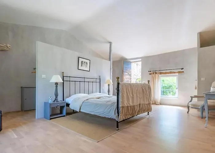 Hameau De L'esperelle Simiane-la-Rotonde